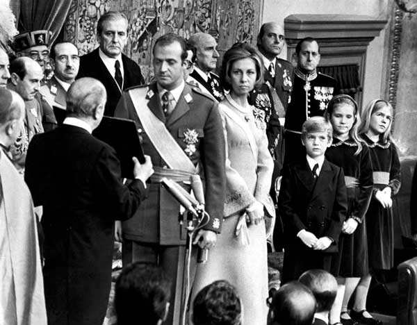 El nombramiento de Juan Carlos de Borbón como rey de España, Juan Carlos I

