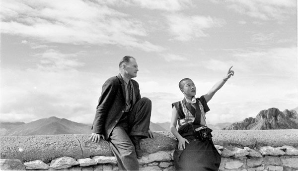 Heinrich Harrer con el Dalai Lama
