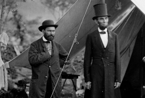 Abraham Lincoln con Allan Pinkerton
